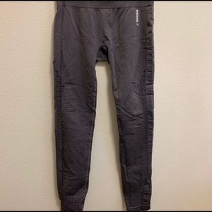Gymshark Pants - Gymshark energy seamless RESERVED Gymshark Pants - Gymshark energy seamless RESERVED